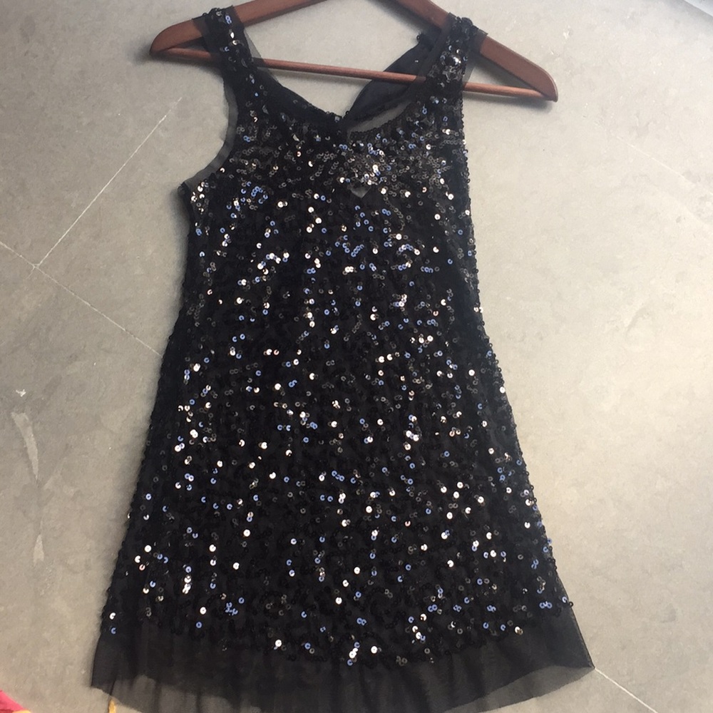 AGACI black sequin mini dress- top 🌟🖤